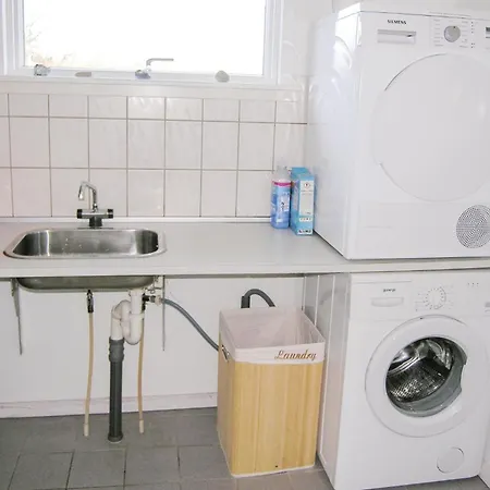 Two-bedroom In Rudkobing Holiday home Spodsbjerg